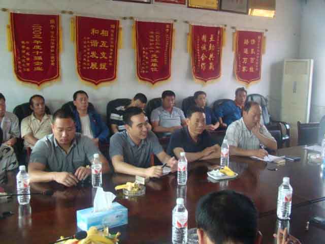 公司隆重召开党员座谈会 庆祝建党91周年.jpg